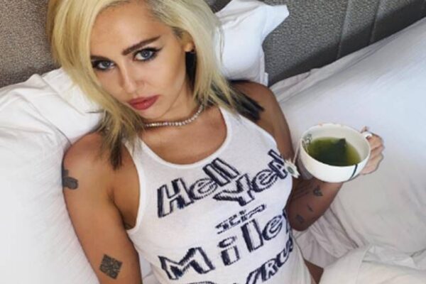 Miley Cyrus - Adore You