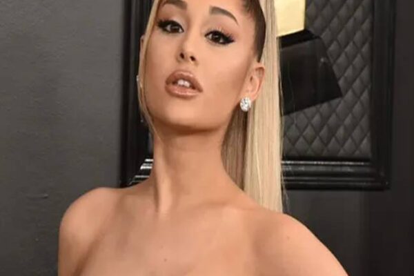 Ariana Grande - No Tears Left To Cry
